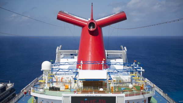 Carnival Cruise Line Launches New Payment Program