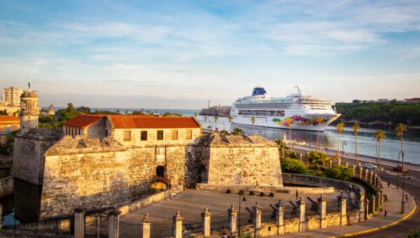 Cuba Cruises on Norwegian Sun Open for Booking