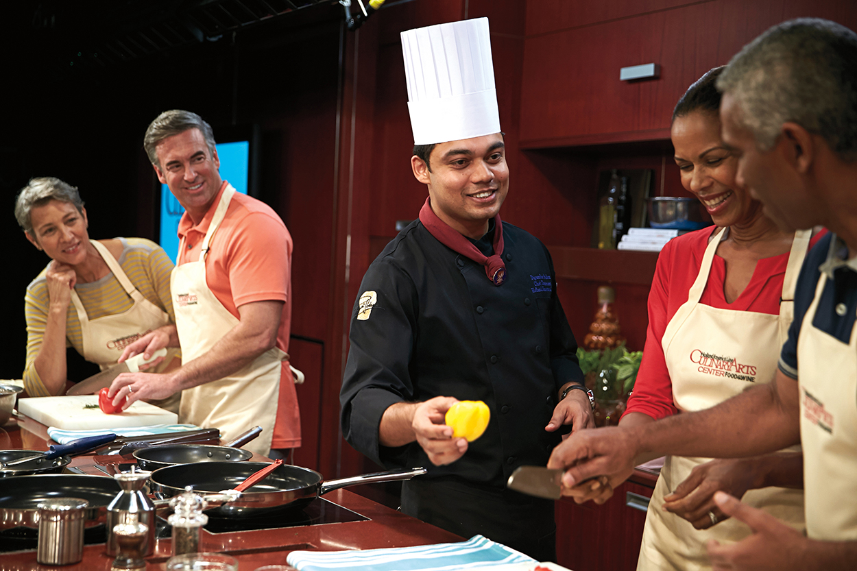 indoor activities on cruise ships