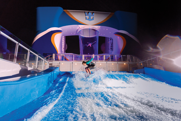 Anthem of the Seas - Flowrider/RipCord