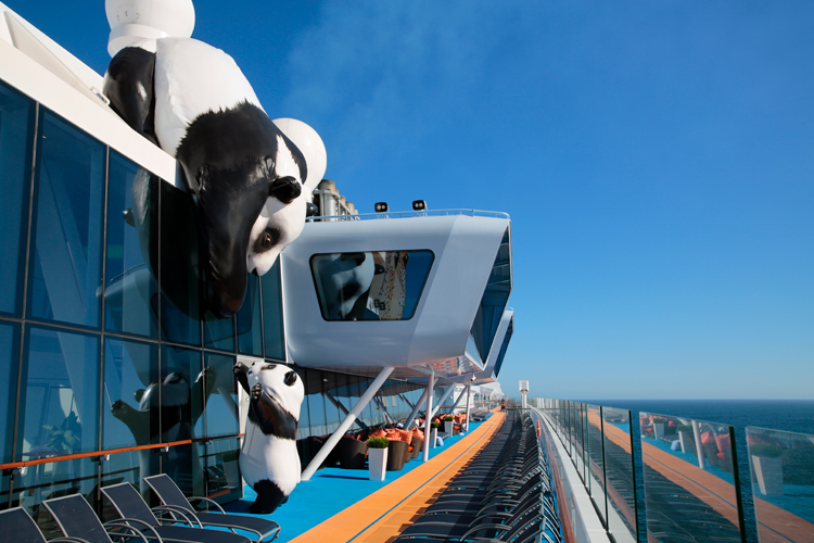 Ovation of the Seas - Exterior Deck